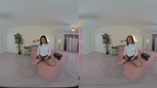 Summer Fax_Summer-Fox-20241012-OT-KRKmNmxIzB-vr_5khs-30fps-vhq-h264-180x180_3dh_LR -6