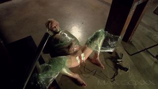 Zoey Paige is Wrapped in Cellophane, Her Pussy Exposed f...-9