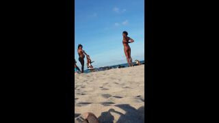 Nude_beach_HD_Mp4_2_-7