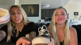 free adult video 22 foot fetish fun Empress Amora – Sweaty Sneaker Worship w_ Sorceress Bebe, feet on feet porn-8