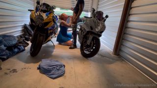 2025-04-23 Have you ever seen a hotwife ride a motorcycle with her face covered 2 sabasien20 (Amateur porn)-2
