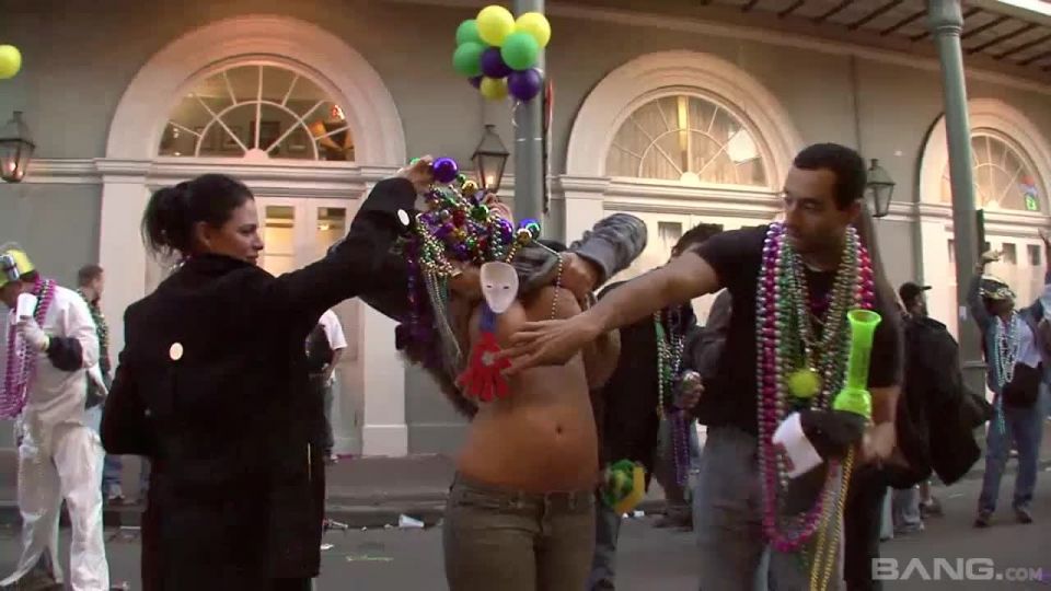 Mardi Gras 2011 Scene 2 GroupSex!