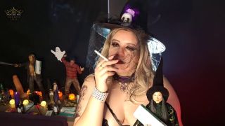 Smoking Goddess Lilli Smoking Fetish Compilation (Smoking)-5