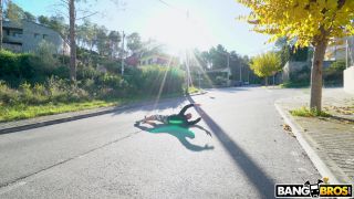 Bella Rico - Rough Public Sex - PublicBang, BangBros (UltraHD 4K 2021)-1