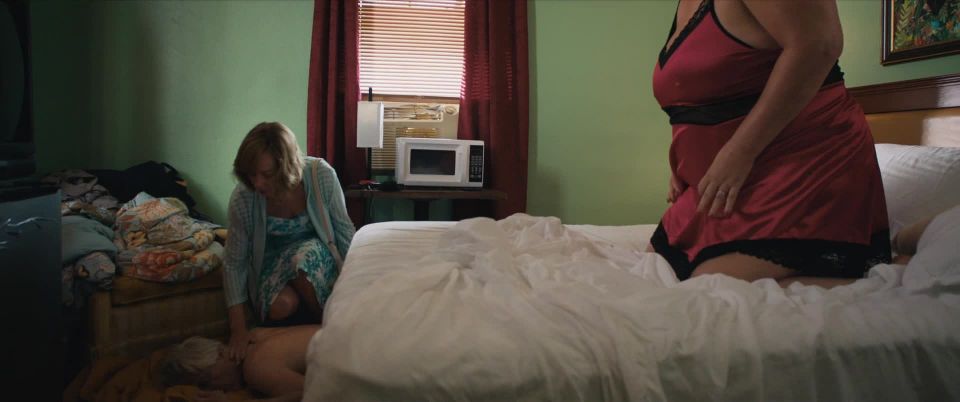 Bridget Everett - Breaking News in Yuba County (2021) HD 1080p - (Celebrity porn)