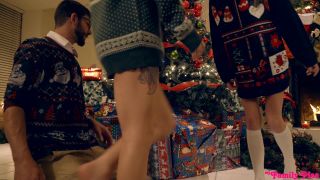 Christmas Family Sex Skinny!-0