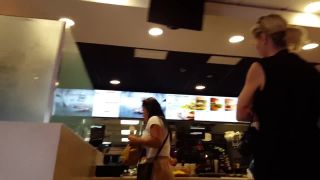 Candid vor latina in mcdonalds gorgeous body-7