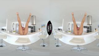 Video Melena Maria Rya Spit On My Cunt 2880p UltraHD/4K-2
