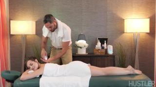 Aubree Valentine - 6K Deep Oil Massage Watch XXX Online SD - Natural tits-1