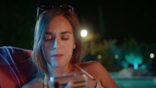Maria de Nati, Ana Veronica Schultz, Carmen Canivell - Deudas s01e01-06 (2021) HD 720p - [Celebrity porn]-3