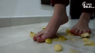 Czech SolesFruit Crushing And POV Foot Licking (Trampling, Foot Feeding, Feet, Czech) - 1080p-1