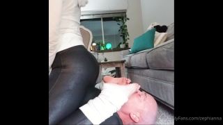 Goddess Zephy - zephianna Zephianna - breath control like the smell of my ass through my pants loser or should i just not let 14-02-2021-2