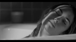 Clara Privat & Carolina Clemente: Hot Limón (ES-2014) 1080p Web-3