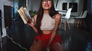 Robin Mae Story Time With Robin Pt 2 (Femdom porn)-5