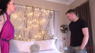 Aunt Judy'S XXX  Curvy MILF Landlady Kjirsten Catches A Panty Thief-1