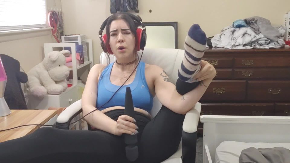 free porn clip 13 natasha nice femdom LilRedVelvet – Cumming To Music Wearing Headphones, jerkoff instructions on masturbation porn