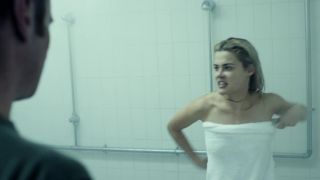 Rachael Taylor – Ghost Machine (2009) HD 1080p!!!-2