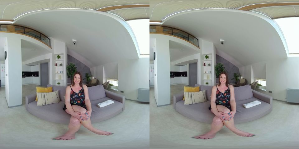 Curvy In All The Right Places - Gear VR