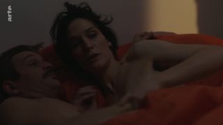 Clotilde Hesme - Amour Fou s01e01-02 (2020) HD 1080p!!!-4