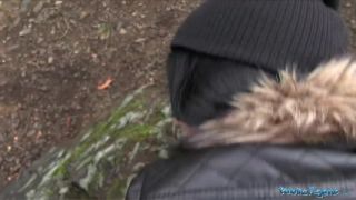 7160 Lady Dee Emo Chick Has Sex In The Woods P-8