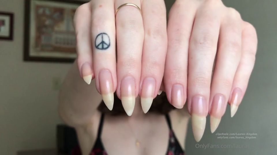 LaLaLaura LaLaLaura aka lauras_kingdom - 05-22-2020 OnlyFans Video - Dianas Dangerous Nails _ Shes BACK Her SHARP nails are a little bit longer In this video hardcore