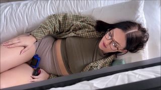 6290 The Bunk Bed Incident With Big Step Sister - Lucy Lotus-1