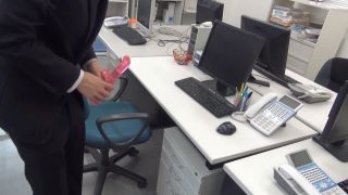 SW-221 【モザイク破壊版】 女子社員しかいない部署に配属された僕 黒パンストから透けて見えるパンチラに勃起してるチ○ポは秘かに歓迎されました-7