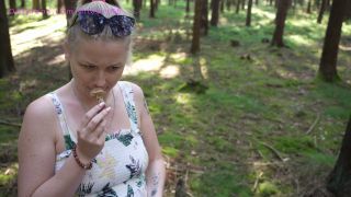 A Pregnant Girl With An Egg Gets A Creampie In A Deep Forest While Picking Mushrooms 1080p-2