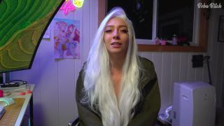 6267 Real Life Public Exhibitionist Plays Hentai Flashing Gam...-2