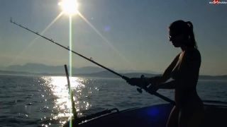 [K2S.CLUB] sexy-engel - Blanke Fotze beim Big Game fishing - HD 720P-1