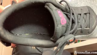GoddessRoxanaRae aka missroxanarae - 02-14-2020 OnlyFans Video - Just got back from the gym, I bet you want to jerk to my smelly socks video hardcore GoddessRoxanaRae-1