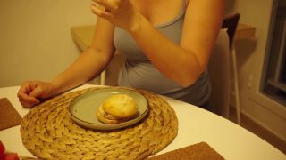 Vientre I eat burgers-2