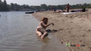 Wet amazes the nude beach with her sexy  body-1