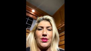 Milf Stella - OnlyFans - GILF ADVENTURES E02 Sadie Gilfington Seduces Her Son In Law  Milf Sadie-5