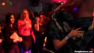 7180 Party Hardcore Gone Crazy Vol Part-1