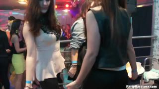 7180 Party Hardcore Gone Crazy Vol Part-6