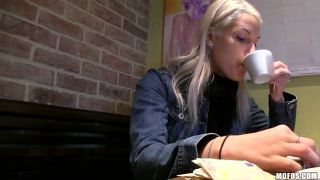 7119 Beata Blanche Bradburry Cock In The Coffee Shop-3