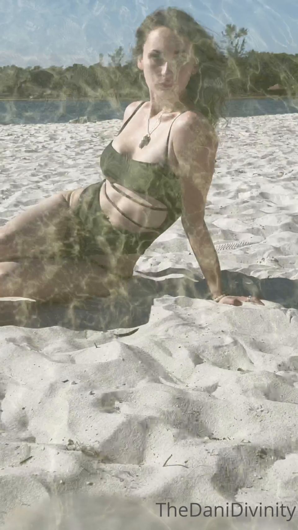 Dani Divinity aka thedanidivinity in clip The siren has called once again Pulling you deeper and under Stare - Dani divinity