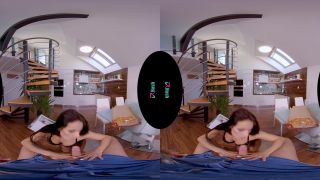 virtual reality - VRhush presents Lexi Dona in I Hope You Brought Some Pizza-1