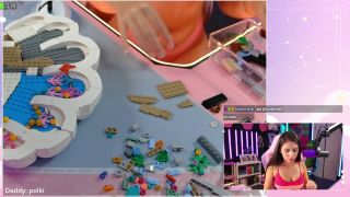 Violet Brandani 1subxiBJWZcoEFqqDfOuvYJybdn3qNk9-6