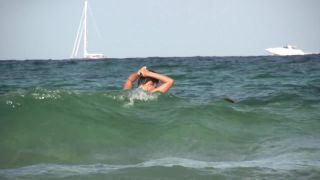 (Voyeur) beach video south of France-0