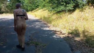 Femdom  Femdom Mistress Luciana - Bizarre Walk -1