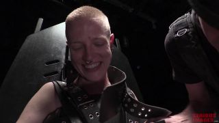 SeriousImagesCREAKING LEATHER STRAPS-3