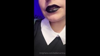 Kelle Martina Kellemartina - are you a fan of my relaxing mesmerize clips dm me with a tip if youd like a full vi 29-01-2021-0