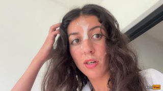 Katty West - Eating Pizza With Cum On My Face In A Public Cafe Amateurporn - Katty west-3