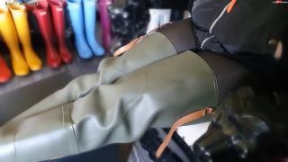 [K2S.CLUB] LadyKarame - Gummistiefel Sklave und Gummistiefel Herrin - HD 720P-5