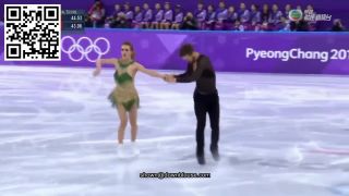 The dress of the figure skater slipped out during her short dance show ...-4