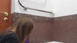 Juicy Babe Flows from Dildo between Legs Dildo!-2