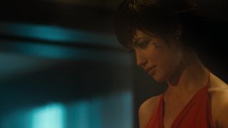 Olga Kurylenko – Hitman (2007) HD 1080p!!!-4