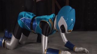 [SuperMisses.com] SPSE-01 Hisou Sentai Kageninja Blue is attacked by female-006-0